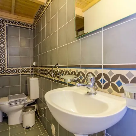 The Vegghera House Case de vacanță Symi