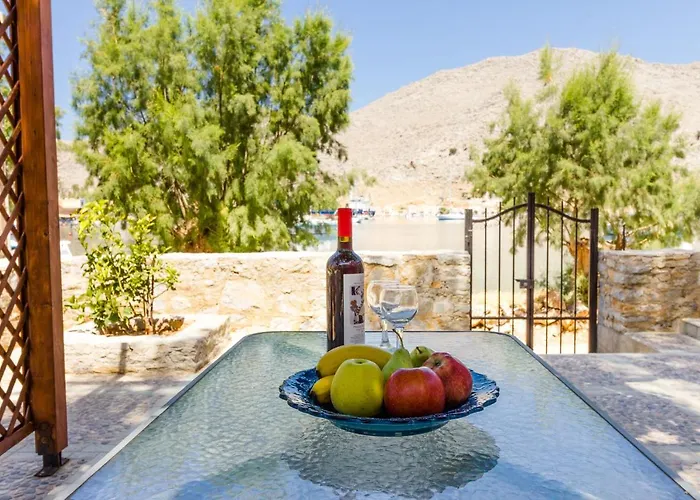 The Vegghera House סימי