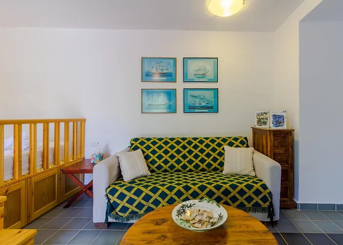 The Vegghera House 시미