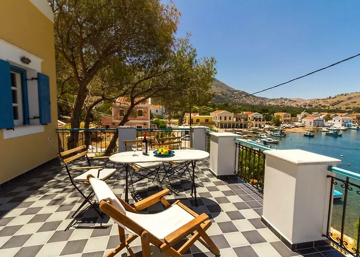 The Vegghera House 펜션 시미